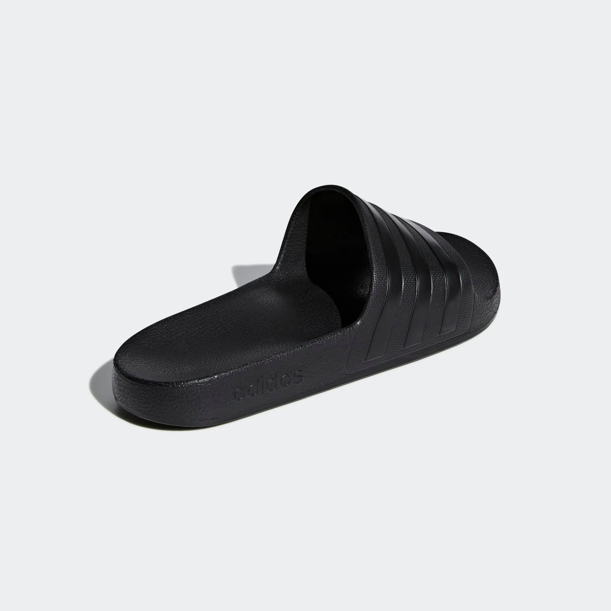 ADILETTE AQUA SLIDES Core Black / Core Black / Core Black-f35550