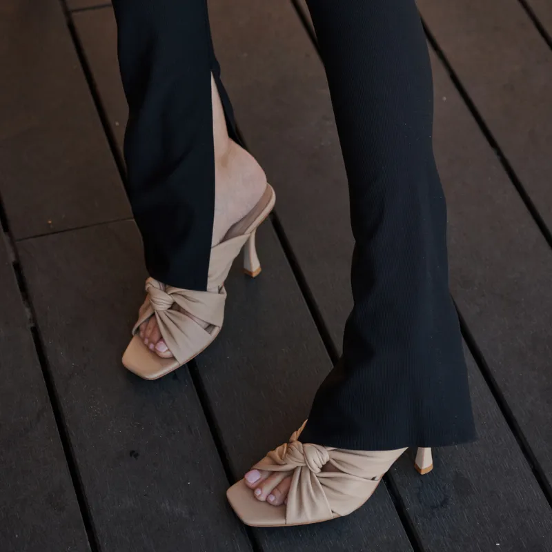 Loro Heel Neutral