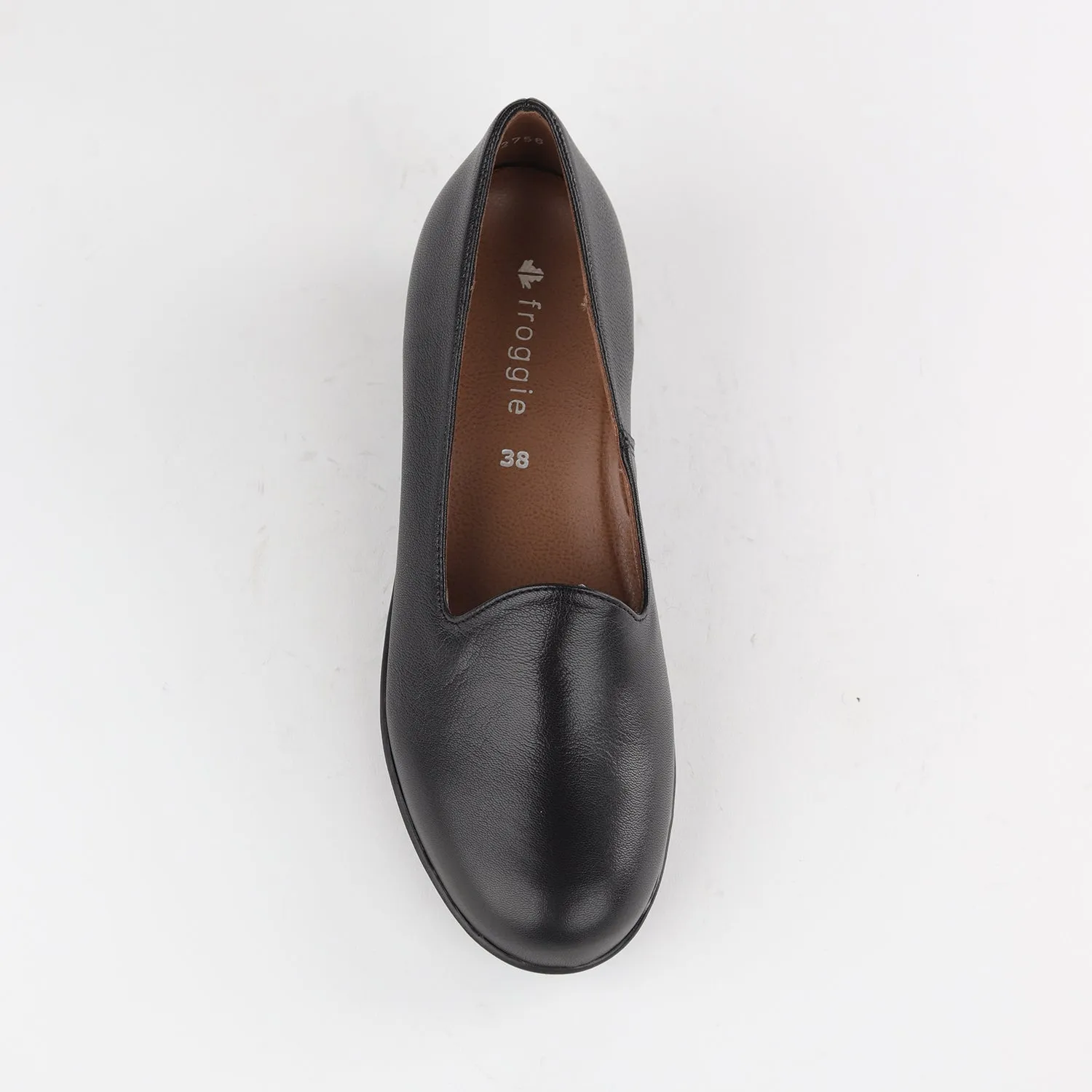 Slipper-cut Loafer in Black - 12244