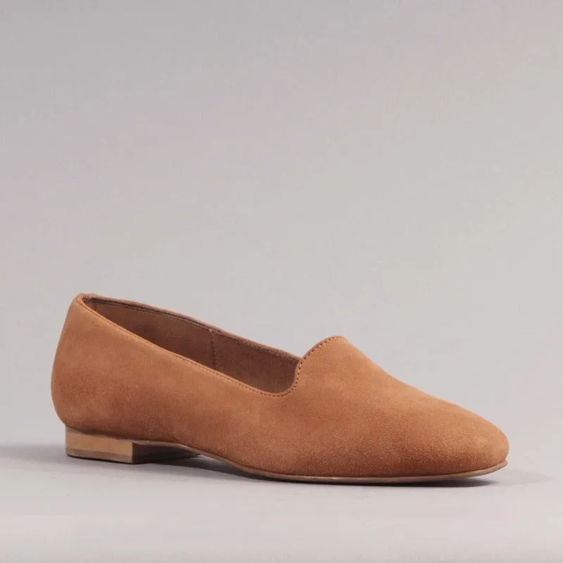 Slipper Cut Pump in Tan Suede - 12467